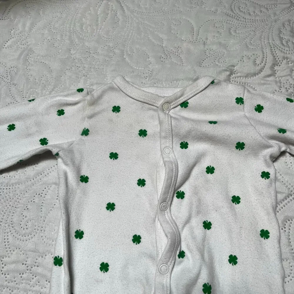 Carter’s Shamrock St Patrick’s Day Sleeper PJs Size 9m